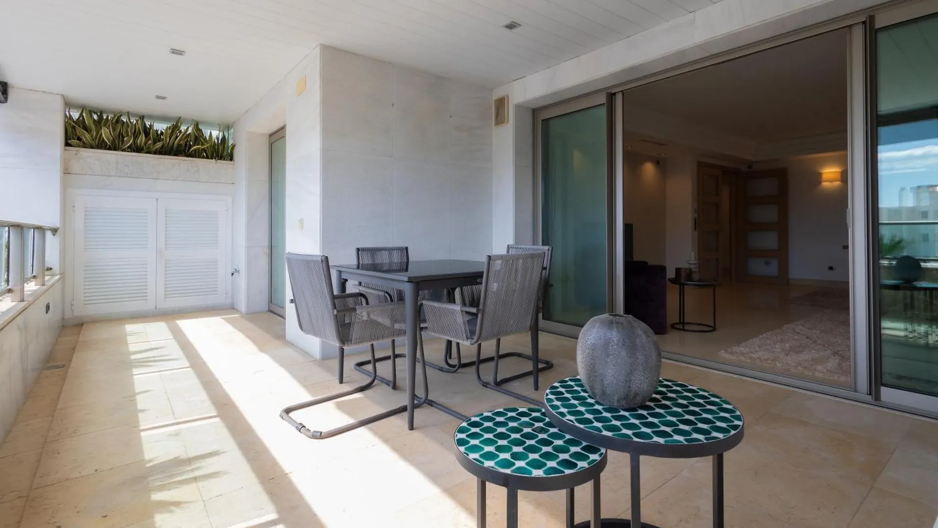 Luxury Apartment In Jardines Del Principe